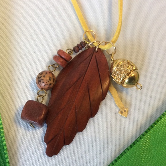 Handmade Wood & Metal Necklace❗️ON SALE ❗️ - Picture 2 of 2